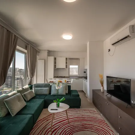 Nextgen In Odyssey Indoor Pool & アパート ナボダリ