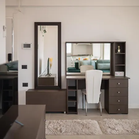 Nextgen In Odyssey Indoor Pool & アパート