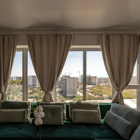 Nextgen In Odyssey Indoor Pool & * Năvodari